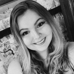 Meet your Posher, Alexandra